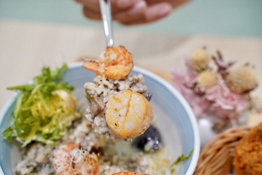 超人氣『woosaパンケーキ 屋莎鬆餅屋』插旗新竹啦！必點人氣招牌「雲の鬆餅」系列，讓你吃一次就愛上！聚餐約會推薦(內有菜單MENU) - 阿華田的美食日記