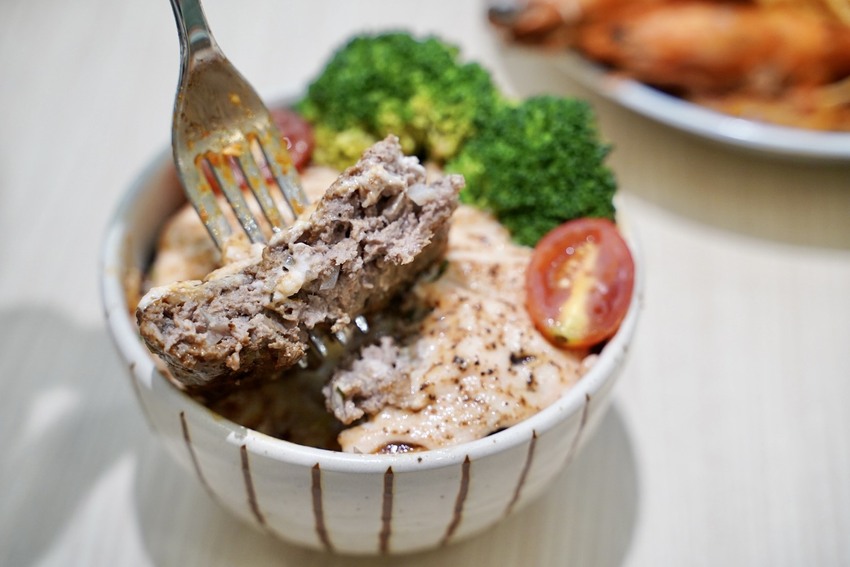 超人氣『woosaパンケーキ 屋莎鬆餅屋』插旗新竹啦！必點人氣招牌「雲の鬆餅」系列，讓你吃一次就愛上！聚餐約會推薦(內有菜單MENU) - 阿華田的美食日記