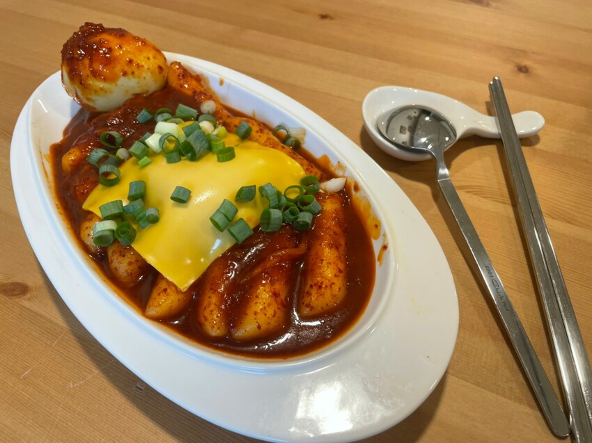 Zesty樂亭韓鍋｜台中美食 🏵 疫情中綻放的新韓式 我從外送吃到店裡去 🏵