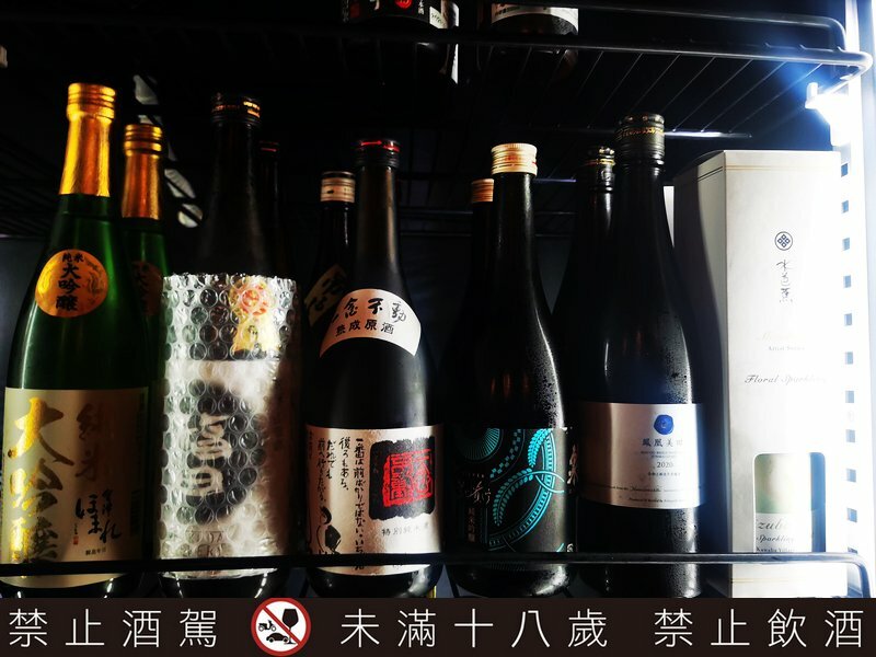 三石居酒屋|桃園燒烤居酒屋日本清酒專門店/桃園大廟宵夜/桃園喝酒地方推薦