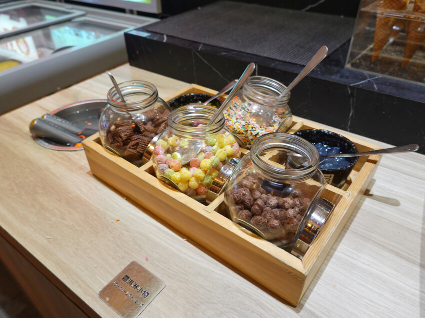 新北市永和區新北永和—有之和牛 鍋物放題｜千元澳洲和牛吃到飽 還有近百種自助吧任你吃｜頂溪、永和耕莘醫院