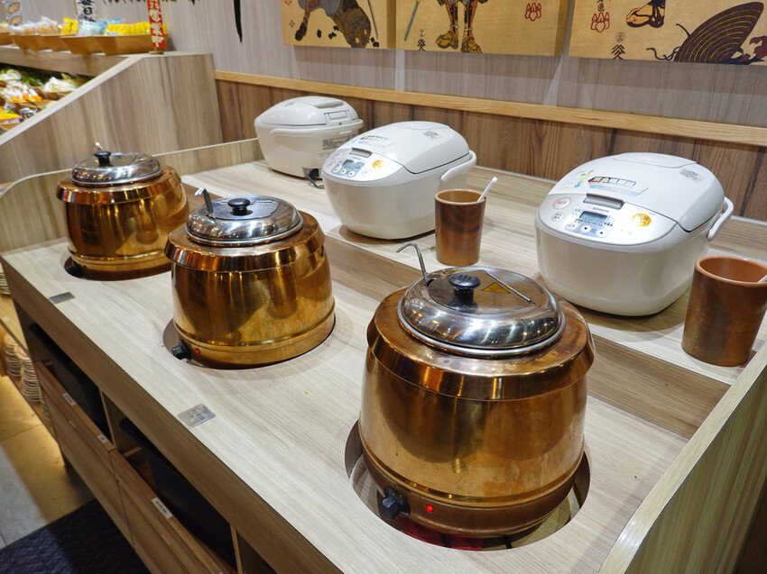 新北市永和區新北永和—有之和牛 鍋物放題｜千元澳洲和牛吃到飽 還有近百種自助吧任你吃｜頂溪、永和耕莘醫院