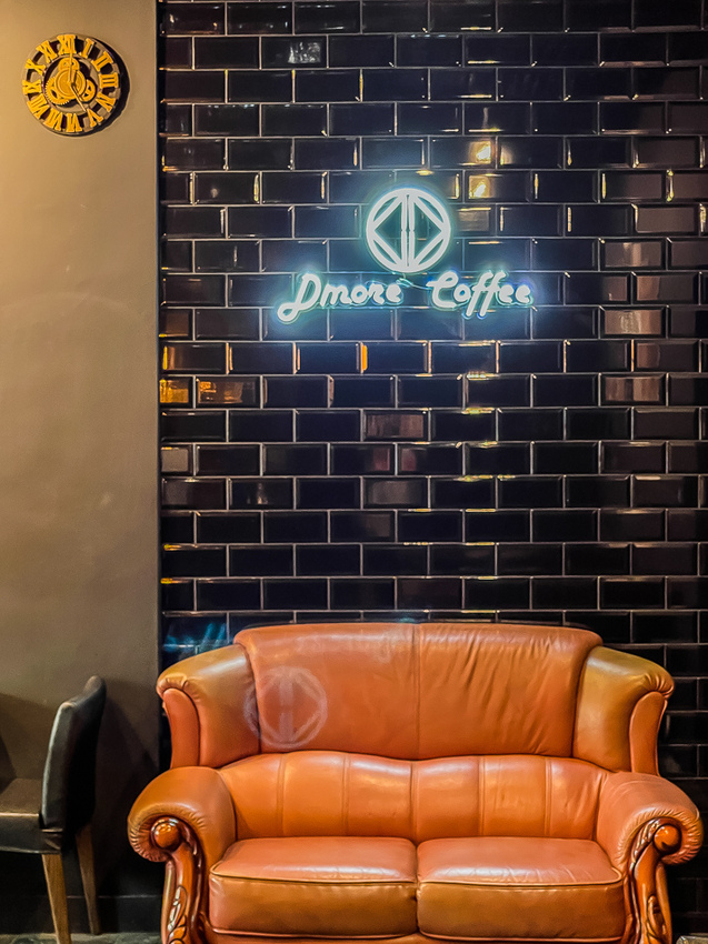 鹽埕咖啡館 - Dmore Coffee 達墨爾咖啡 店內環境 鹽埕咖啡館 - Dmore Coffee 達墨爾咖啡 店內環境