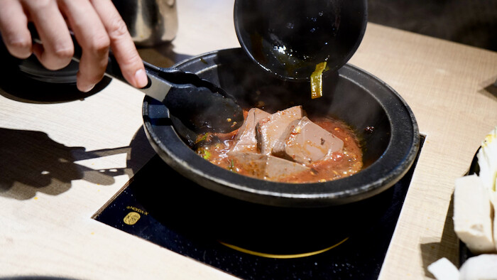 [永安市場站] 狂一鍋｜火鍋第一品牌最狂排隊名店！只要299元火鍋吃到飽！