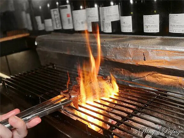 台北居酒屋推薦，老菘田居酒屋(串燒‧酒場) 南京店，火焰牛五