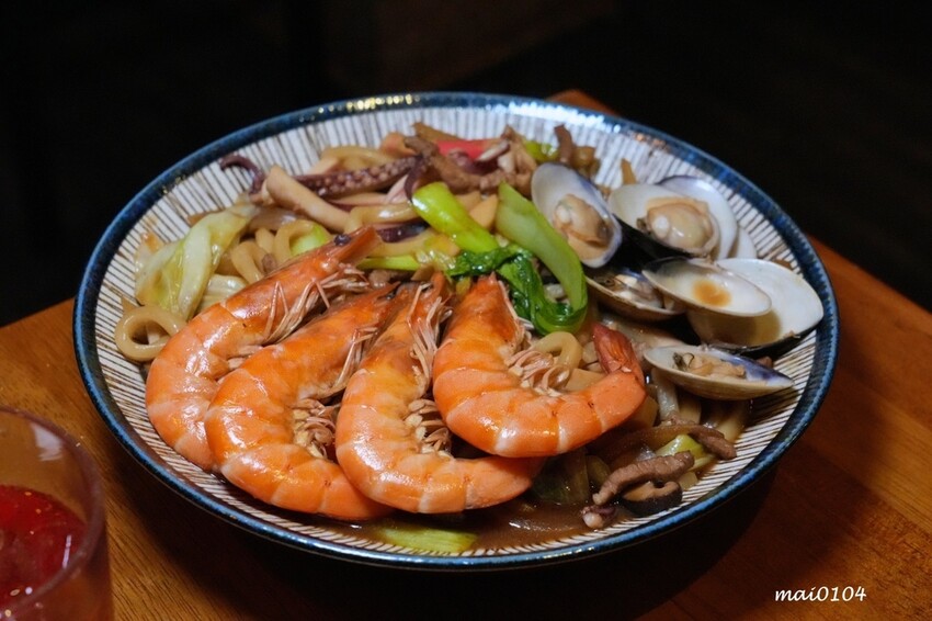 台北美食|老菘田~松山區居酒屋推薦、日式風格的環境享用美味的料理、小酌/聚會首選