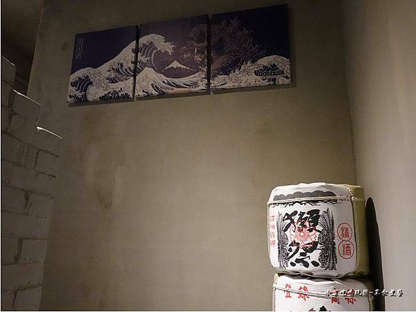 網美拍照區-渣女和牛燒肉燥飯餐酒館 (2).jpg