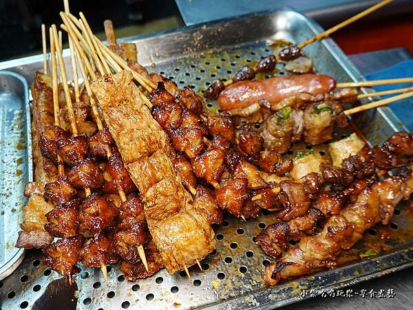 客人點好多尾椎-大庄國寶烤肉串.jpg