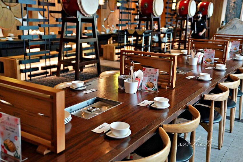 【台中】文心森林公園站｜昭日堂 鍋煮，帕瑪森起司豚燒豆乳鍋，日本A5和牛羽下，台中必吃火鍋推薦