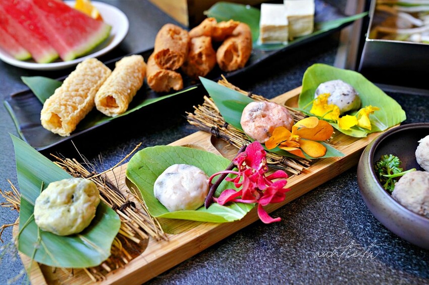 【台中】文心森林公園站｜昭日堂 鍋煮，帕瑪森起司豚燒豆乳鍋，日本A5和牛羽下，台中必吃火鍋推薦