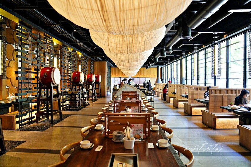 【台中】文心森林公園站｜昭日堂 鍋煮，帕瑪森起司豚燒豆乳鍋，日本A5和牛羽下，台中必吃火鍋推薦