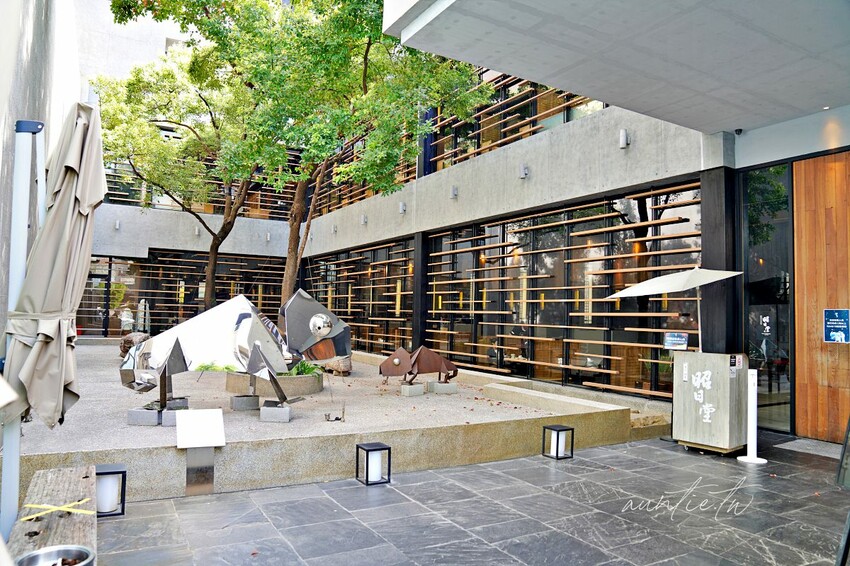 【台中】文心森林公園站｜昭日堂 鍋煮，帕瑪森起司豚燒豆乳鍋，日本A5和牛羽下，台中必吃火鍋推薦