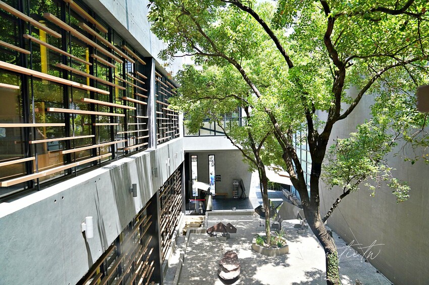 【台中】文心森林公園站｜昭日堂 鍋煮，帕瑪森起司豚燒豆乳鍋，日本A5和牛羽下，台中必吃火鍋推薦