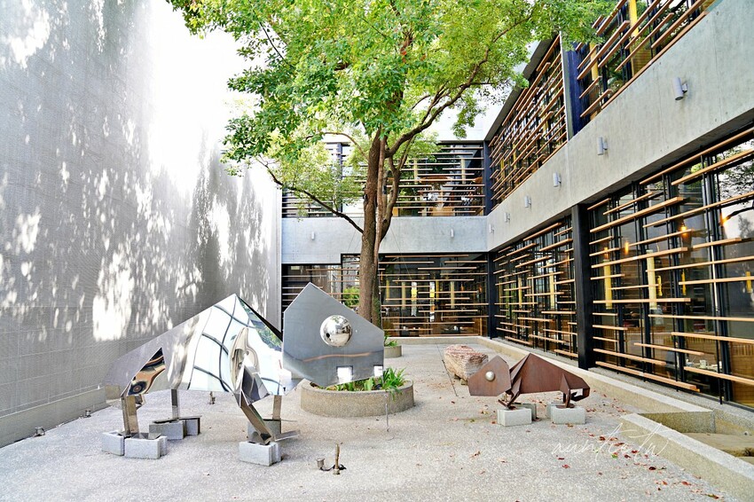 【台中】文心森林公園站｜昭日堂 鍋煮，帕瑪森起司豚燒豆乳鍋，日本A5和牛羽下，台中必吃火鍋推薦