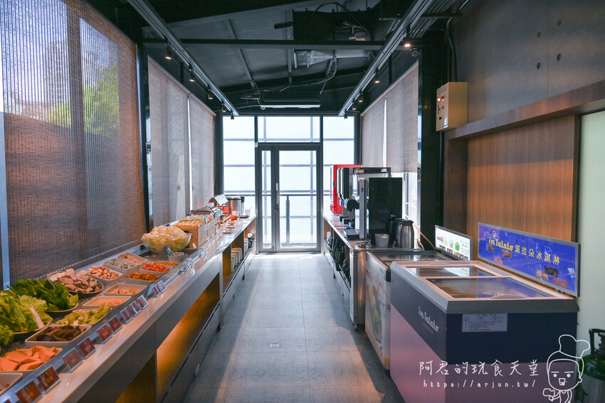 【台中】昭日堂鍋煮|絕世雙人海陸蝦盛合,不只吃到澎湃海鮮還能吃到澳洲和牛,而且吃超飽! » 阿君的玩食天堂