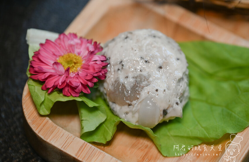 【台中】昭日堂鍋煮|絕世雙人海陸蝦盛合,不只吃到澎湃海鮮還能吃到澳洲和牛,而且吃超飽! » 阿君的玩食天堂