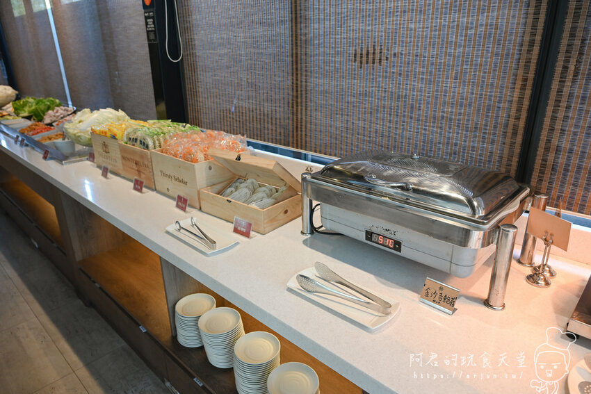 【台中】昭日堂鍋煮|絕世雙人海陸蝦盛合,不只吃到澎湃海鮮還能吃到澳洲和牛,而且吃超飽! » 阿君的玩食天堂