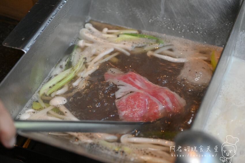 【台中】昭日堂鍋煮|絕世雙人海陸蝦盛合,不只吃到澎湃海鮮還能吃到澳洲和牛,而且吃超飽! » 阿君的玩食天堂