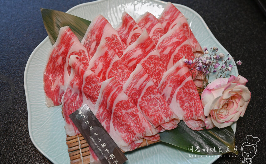 【台中】昭日堂鍋煮|絕世雙人海陸蝦盛合,不只吃到澎湃海鮮還能吃到澳洲和牛,而且吃超飽! » 阿君的玩食天堂