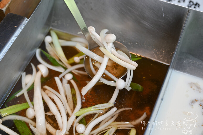 【台中】昭日堂鍋煮|絕世雙人海陸蝦盛合,不只吃到澎湃海鮮還能吃到澳洲和牛,而且吃超飽! » 阿君的玩食天堂