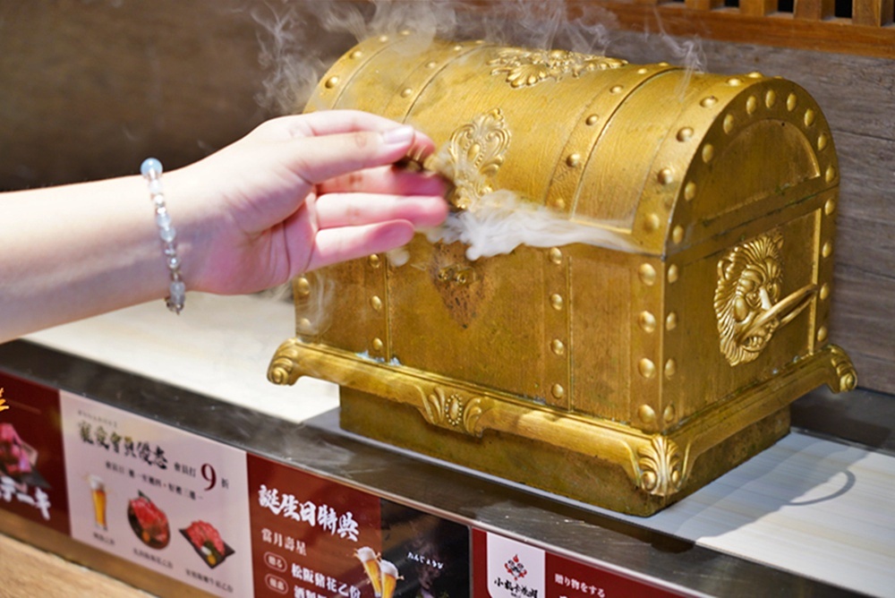 台中個人燒肉居酒屋!燒肉69元起,小菜免費續,不到400元爽吃雞豬牛