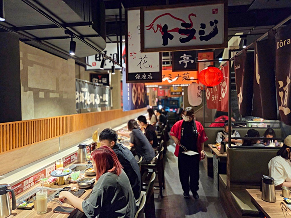 台中個人燒肉居酒屋!燒肉69元起,小菜免費續,不到400元爽吃雞豬牛