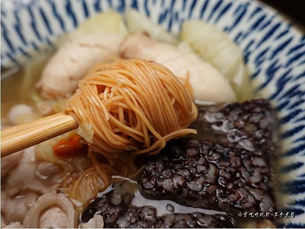 菇菇五花豬米血-燒酎細絲麵當歸口味  (3).jpg