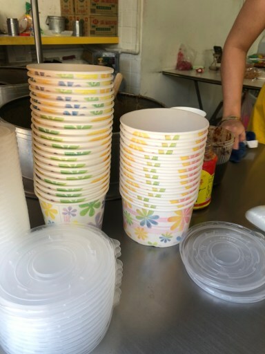 蘆洲食記｜原蘆洲永康公園素食麵線：排隊人潮不斷不是沒有原因