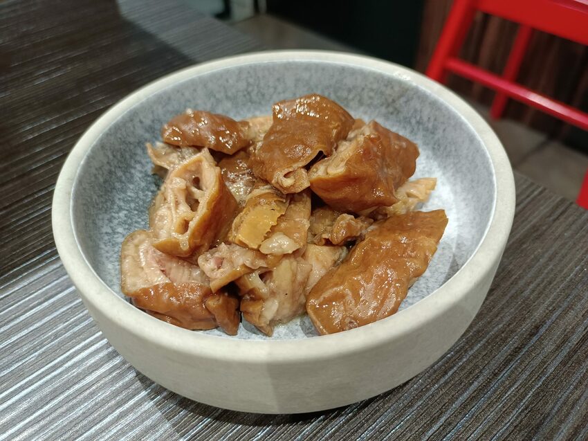 沒先預約還吃不到,店內只賣這幾種餐點