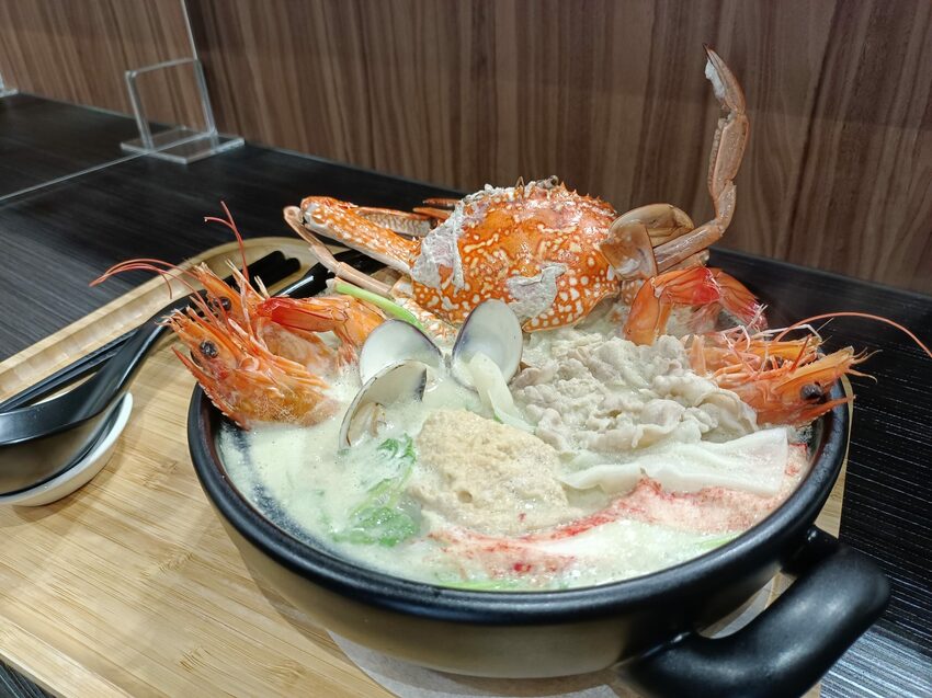 沒先預約還吃不到,店內只賣這幾種餐點