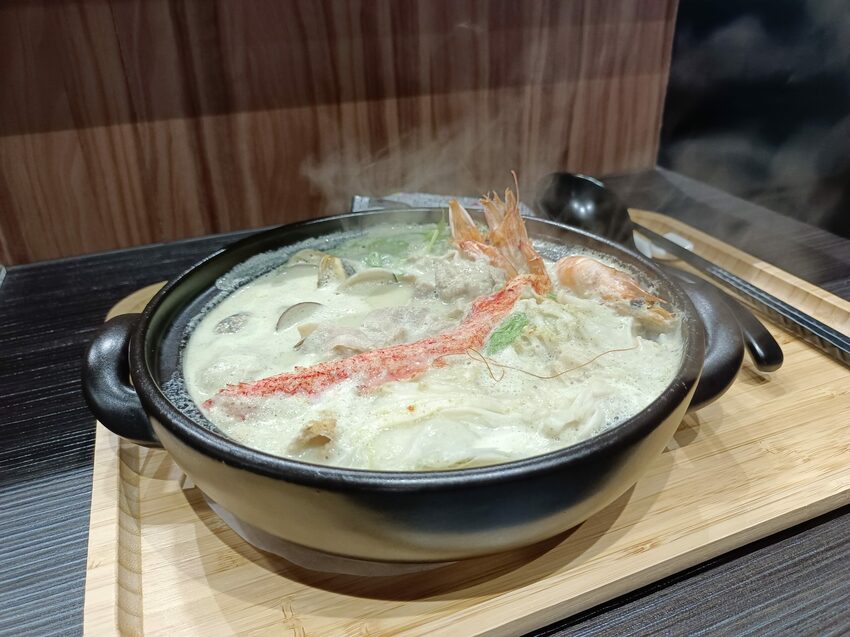 沒先預約還吃不到,店內只賣這幾種餐點