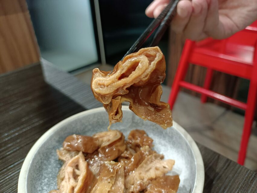 沒先預約還吃不到,店內只賣這幾種餐點