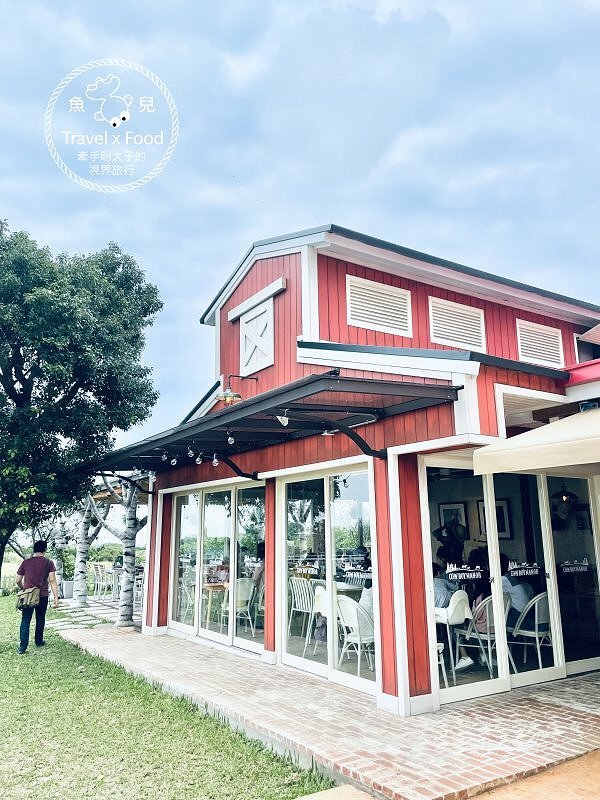 牛仔莊園～北海岸新亮點！牧場風情如詩如畫，寬闊草原紅色屋頂好吸晴，一秒飛美國西部當牛仔！ @ 魚兒 x 牽手明太子的「視」界旅行