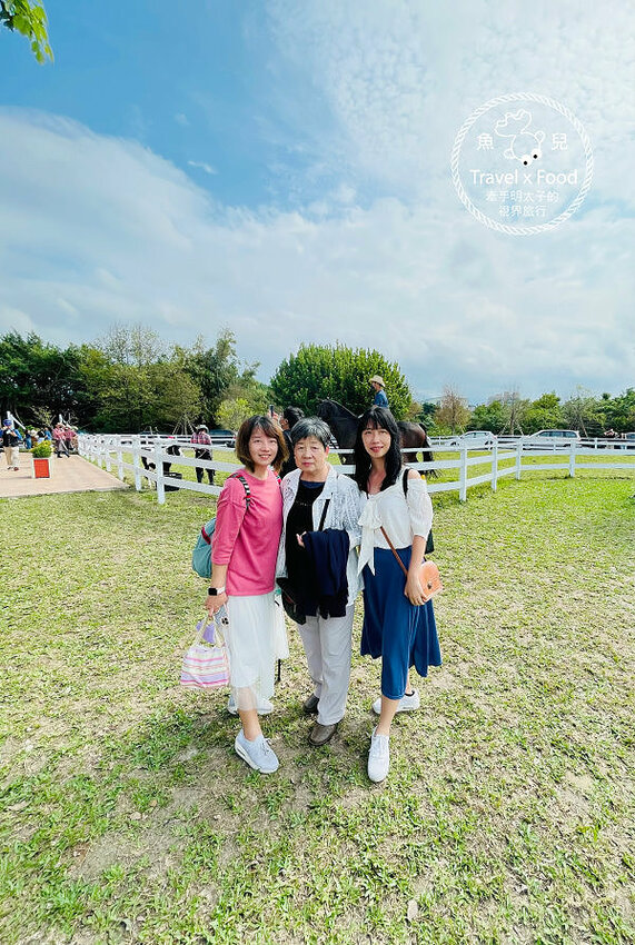 牛仔莊園～北海岸新亮點！牧場風情如詩如畫，寬闊草原紅色屋頂好吸晴，一秒飛美國西部當牛仔！ @ 魚兒 x 牽手明太子的「視」界旅行