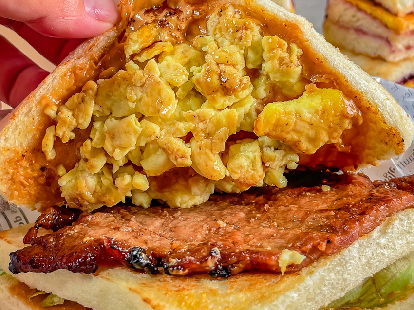 高雄彌陀美食 - 無題巷碳烤吐司 / 早餐 / 早午餐