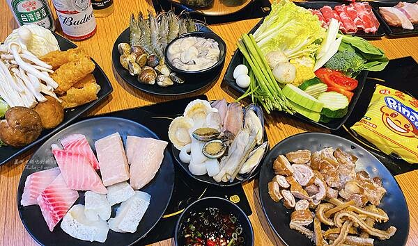 新北蘆洲吃到飽麻辣火鍋-蒙古紅鴛鴦麻辣鍋-超過八十道品項吃到飽,蔬食、海鮮、肉品 稀珍又新鮮,還有被耽誤的滷肉飯,也可以單點火鍋套餐!蘆洲吃到飽推薦-34.jpg