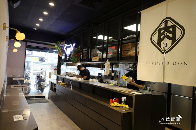 板橋燒肉丼『牛丁次郎坊(板橋店)』120元起享肉山/霜淇淋.雞白湯.冬瓜檸檬無限供應