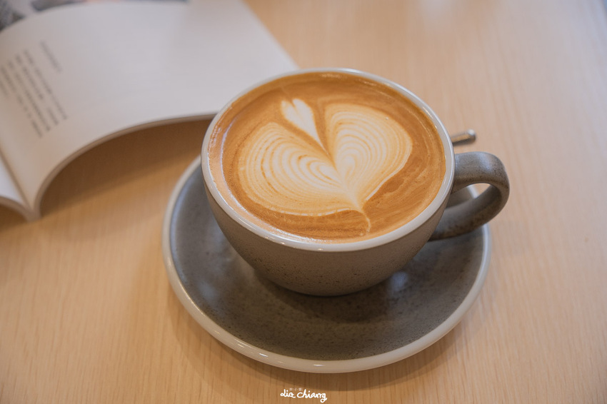 台中太平區咖啡廳-輕鬆舒適採光超棒寵物友善餐廳,土守咖啡TwoSouls Café 台中太平區咖啡廳-輕鬆舒適採光超棒寵物友善餐廳,土守咖啡TwoSouls Café