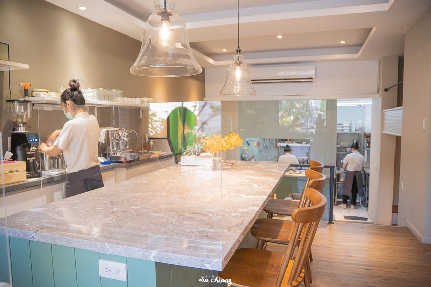 台中北區超隱密西餐、咖啡廳_大片採光窗景讓人心曠神怡_波櫟Polygon