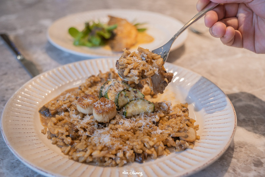 台中北區超隱密西餐、咖啡廳_大片採光窗景讓人心曠神怡_波櫟Polygon