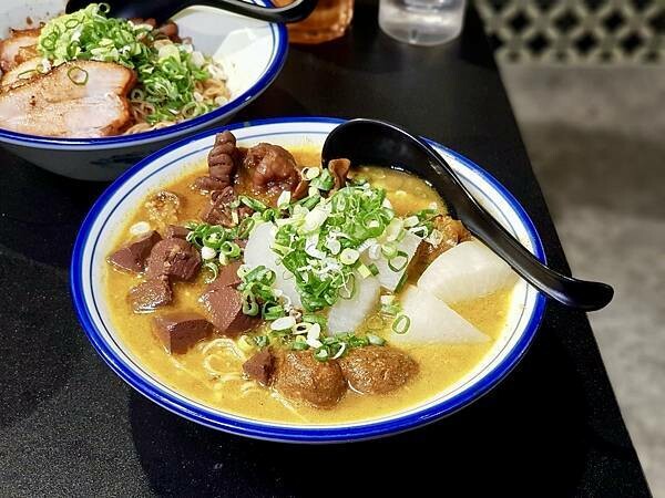 [桃園美食] 小香港車仔麵  平鎮新勢公園旁平易近人的港式小吃餐廳 @蛋寶趴趴go