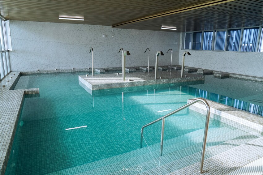 【台南安平│住宿】福爾摩沙遊艇酒店。台南無邊際泳池，兒童遊戲區超強，早餐就有香檳可以喝