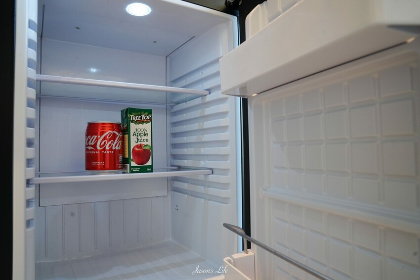 【台南安平│住宿】福爾摩沙遊艇酒店。台南無邊際泳池，兒童遊戲區超強，早餐就有香檳可以喝