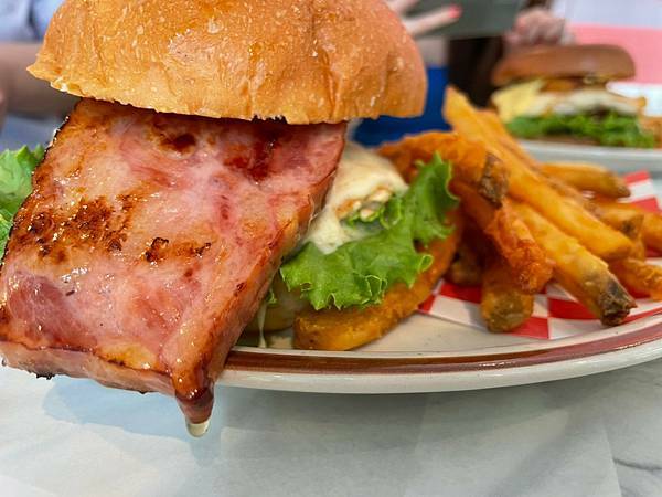 /tmp/phpPubvzo /tmp/phpPubvzo