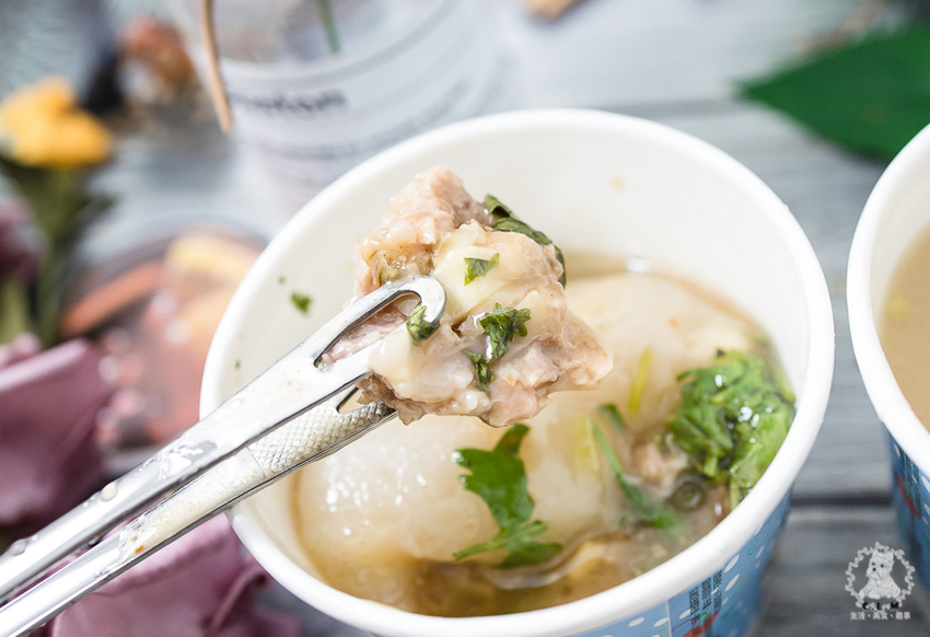 湖光市場成功肉圓｜台北內湖內湖站食記｜常常一圓難求的超人氣肉圓，CP值很高味道又好吃非常推薦，也是讓我充滿回憶且懷念的好味 - 卡爾茗 C.L.M.