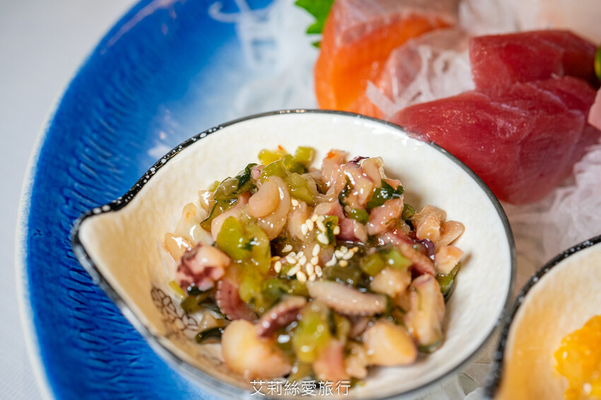 松山區小巨蛋美食 漁聞樂 自家有漁船就是鮮！活龍蝦1隻只要680元 品嚐生猛活海鮮 不必跑漁港 - 艾莉絲愛旅行