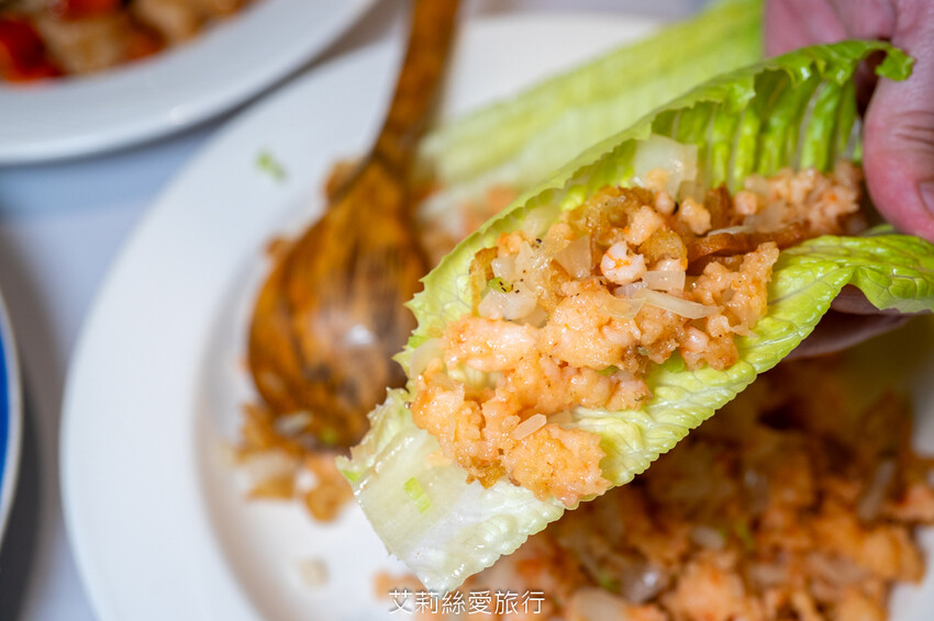 松山區小巨蛋美食 漁聞樂 自家有漁船就是鮮！活龍蝦1隻只要680元 品嚐生猛活海鮮 不必跑漁港 - 艾莉絲愛旅行