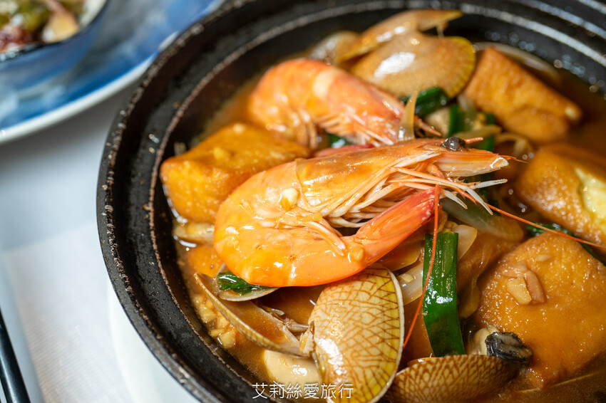 松山區小巨蛋美食 漁聞樂 自家有漁船就是鮮！活龍蝦1隻只要680元 品嚐生猛活海鮮 不必跑漁港 - 艾莉絲愛旅行