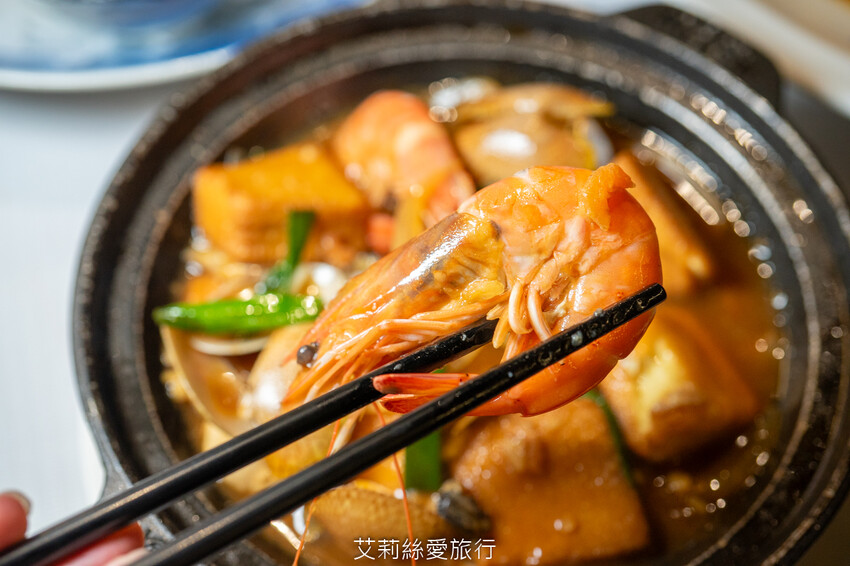 松山區小巨蛋美食 漁聞樂 自家有漁船就是鮮！活龍蝦1隻只要680元 品嚐生猛活海鮮 不必跑漁港 - 艾莉絲愛旅行