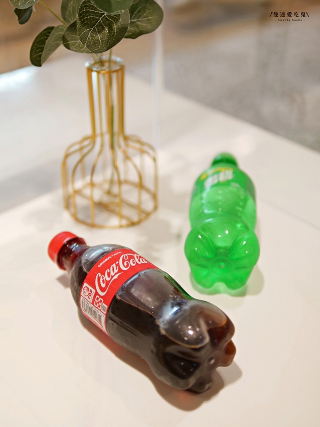 太銷魂！軟嫩紅酒燉牛肉貝殼麵吃起來『快義點 PrestoPasta』從麵條製作到食材醬汁通通一手包辦的用心好味道！高雄美食｜義享天地義大利麵｜義享天地美食 - 曼達愛吃鬼